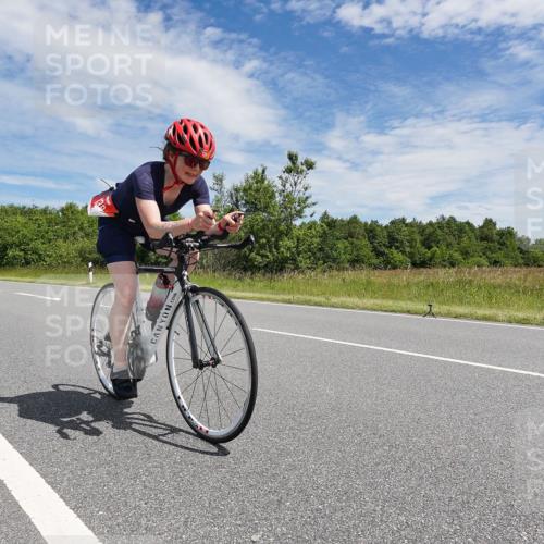 21.06.2026 - Viking Triathlon Michael Burmester http://msf.ph/oto/9873147 21.06.2026 12:37:52 Radfahren 138, 185, 229, 244, 378, 506, 520, 550, 557 meine-sportfotos.de