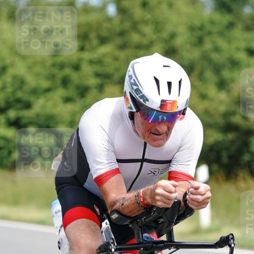 21.06.2026 - Viking Triathlon Michael Burmester http://msf.ph/oto/9873162 21.06.2026 12:46:52 Radfahren 16, 81, 165, 184, 364, 407, 530, 634 meine-sportfotos.de