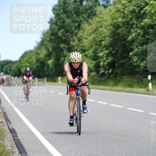 21.06.2026 - Viking Triathlon Michael Burmester http://msf.ph/oto/9873174 21.06.2026 12:47:11 Radfahren 179, 257, 366, 424, 473, 638 meine-sportfotos.de