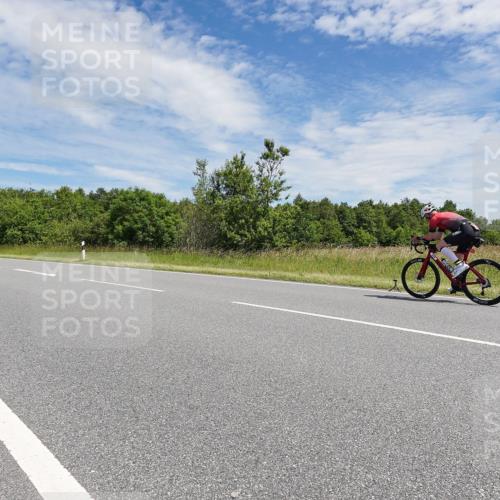 21.06.2026 - Viking Triathlon Michael Burmester http://msf.ph/oto/9873244 21.06.2026 12:38:38 Radfahren 123, 209, 217, 307, 416, 423, 651 meine-sportfotos.de