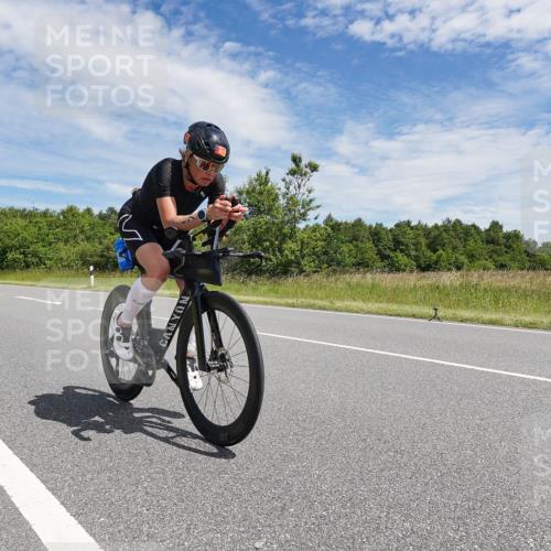 21.06.2026 - Viking Triathlon Michael Burmester http://msf.ph/oto/9873248 21.06.2026 12:38:49 Radfahren 209, 217, 307, 423, 423, 496, 651 meine-sportfotos.de