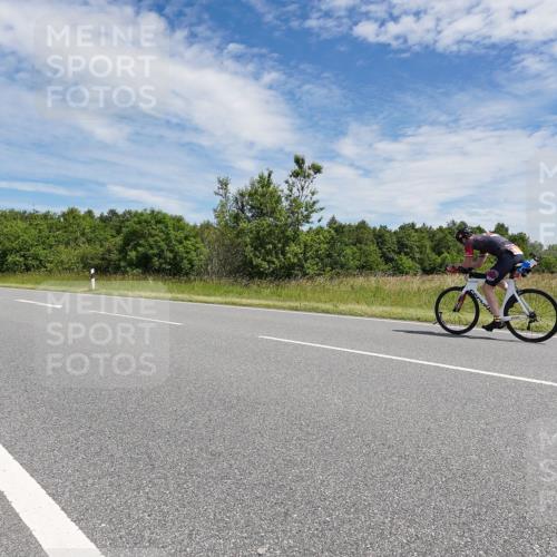 21.06.2026 - Viking Triathlon Michael Burmester http://msf.ph/oto/9873255 21.06.2026 12:38:54 Radfahren 209, 217, 307, 423, 423, 430, 496 meine-sportfotos.de