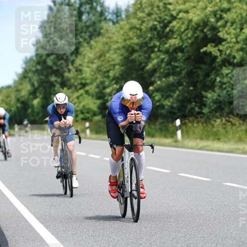 21.06.2026 - Viking Triathlon Michael Burmester http://msf.ph/oto/9873289 21.06.2026 12:48:02 Radfahren 57, 58, 73, 124, 126, 166, 232, 259, 510, 531, 608, 639, 644 meine-sportfotos.de