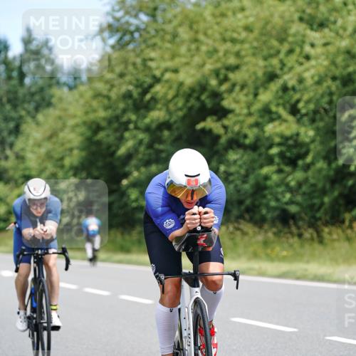 21.06.2026 - Viking Triathlon Michael Burmester http://msf.ph/oto/9873295 21.06.2026 12:48:02 Radfahren 57, 58, 73, 124, 126, 166, 232, 259, 510, 531, 608, 639, 644 meine-sportfotos.de
