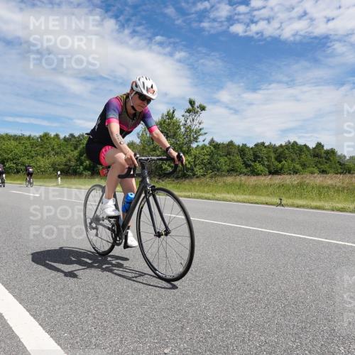 21.06.2026 - Viking Triathlon Michael Burmester http://msf.ph/oto/9873338 21.06.2026 12:39:56 Radfahren 47, 174, 231, 242, 272, 328, 512, 524, 543 meine-sportfotos.de