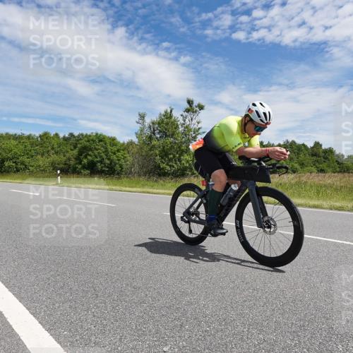 21.06.2026 - Viking Triathlon Michael Burmester http://msf.ph/oto/9873454 21.06.2026 12:40:50 Radfahren 40, 200, 213, 285, 345, 404, 466, 515, 568, 604 meine-sportfotos.de