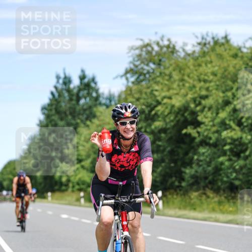 21.06.2026 - Viking Triathlon Michael Burmester http://msf.ph/oto/9873487 21.06.2026 12:49:00 Radfahren 44, 52, 316, 379, 455, 666 meine-sportfotos.de