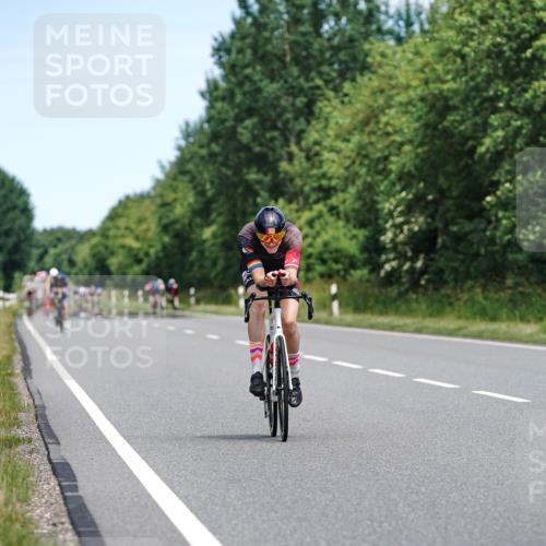 21.06.2026 - Viking Triathlon Michael Burmester http://msf.ph/oto/9873529 21.06.2026 12:49:24 Radfahren 155, 155, 163, 368 meine-sportfotos.de