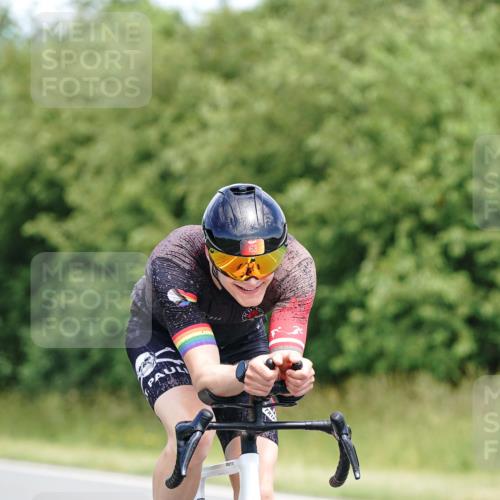 21.06.2026 - Viking Triathlon Michael Burmester http://msf.ph/oto/9873540 21.06.2026 12:49:26 Radfahren 155, 155, 163, 368 meine-sportfotos.de