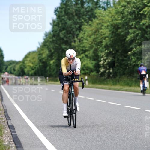 21.06.2026 - Viking Triathlon Michael Burmester http://msf.ph/oto/9873553 21.06.2026 12:49:37 Radfahren 155, 260, 268, 368 meine-sportfotos.de
