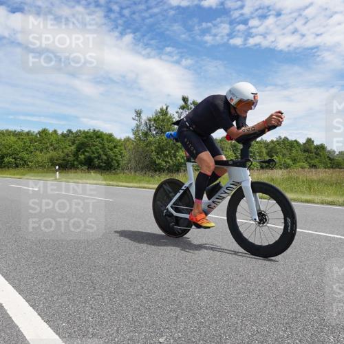 21.06.2026 - Viking Triathlon Michael Burmester http://msf.ph/oto/9873575 21.06.2026 12:41:49 Radfahren 291, 440, 523 meine-sportfotos.de