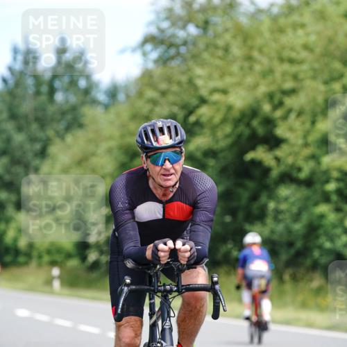 21.06.2026 - Viking Triathlon Michael Burmester http://msf.ph/oto/9873594 21.06.2026 12:50:22 Radfahren 26, 66, 101, 211, 261, 375, 549, 661 meine-sportfotos.de