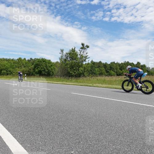 21.06.2026 - Viking Triathlon Michael Burmester http://msf.ph/oto/9873607 21.06.2026 12:42:02 Radfahren 291, 291, 339, 398, 417, 523 meine-sportfotos.de