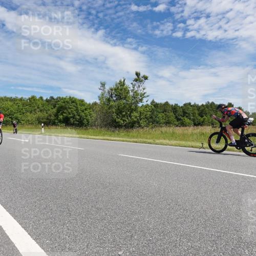 21.06.2026 - Viking Triathlon Michael Burmester http://msf.ph/oto/9873661 21.06.2026 12:42:36 Radfahren 61, 92, 134, 144, 158, 170, 171, 222, 262, 318, 324, 577, 632 meine-sportfotos.de