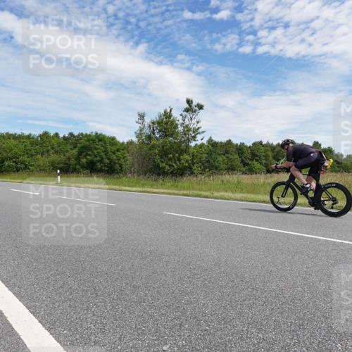 21.06.2026 - Viking Triathlon Michael Burmester http://msf.ph/oto/9873695 21.06.2026 12:42:59 Radfahren 160, 160, 346 meine-sportfotos.de