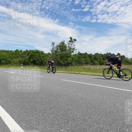 21.06.2026 - Viking Triathlon Michael Burmester http://msf.ph/oto/9873838 21.06.2026 12:44:08 Radfahren 225, 347, 350, 372, 465, 470, 475, 576 meine-sportfotos.de
