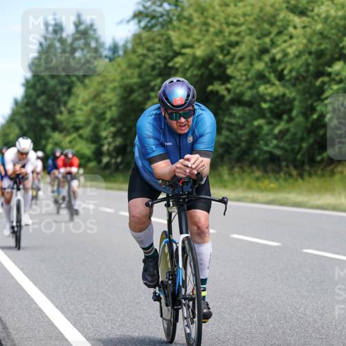 21.06.2026 - Viking Triathlon Michael Burmester http://msf.ph/oto/9873877 21.06.2026 12:52:30 Radfahren 63, 64, 75, 87, 89, 95, 118, 162, 198, 252, 411, 459, 460, 464, 490, 522, 552, 619 meine-sportfotos.de