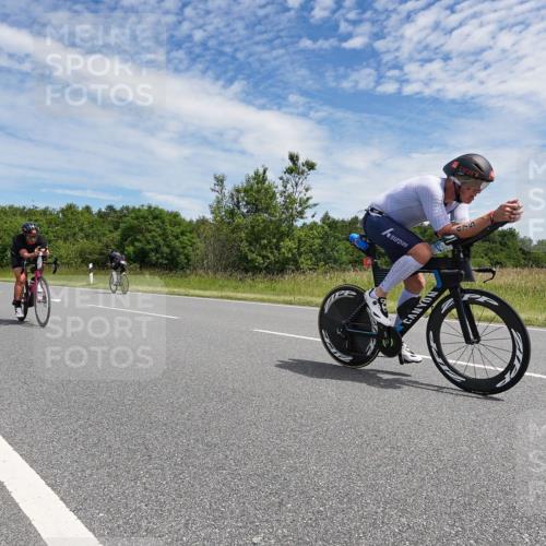 21.06.2026 - Viking Triathlon Michael Burmester http://msf.ph/oto/9873882 21.06.2026 12:44:20 Radfahren 161, 207, 341, 347, 350, 353, 470, 475, 534, 564 meine-sportfotos.de