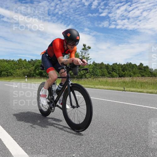 21.06.2026 - Viking Triathlon Michael Burmester http://msf.ph/oto/9873955 21.06.2026 12:44:57 Radfahren 53, 164, 177, 177, 219, 239, 253, 264, 313, 358, 494, 615 meine-sportfotos.de