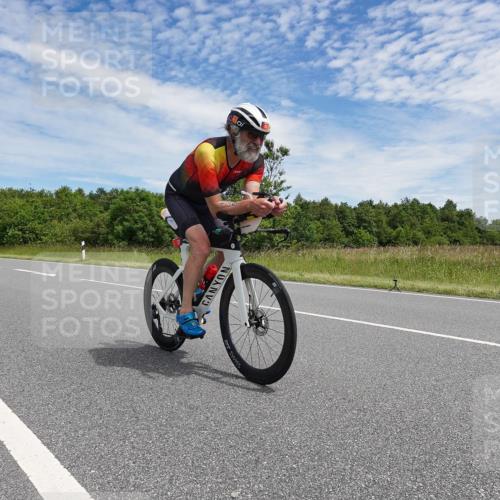 21.06.2026 - Viking Triathlon Michael Burmester http://msf.ph/oto/9874126 21.06.2026 12:46:35 Radfahren 16, 36, 105, 165, 178, 251, 364, 407, 439, 457, 457, 504, 546, 606, 629, 629, 634 meine-sportfotos.de