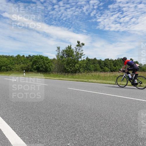 21.06.2026 - Viking Triathlon Michael Burmester http://msf.ph/oto/9874195 21.06.2026 12:47:13 Radfahren 257, 424, 473 meine-sportfotos.de