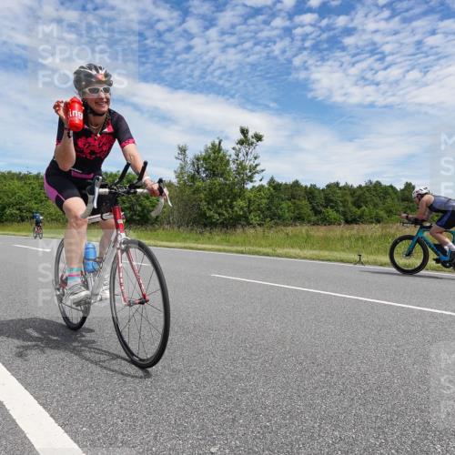21.06.2026 - Viking Triathlon Michael Burmester http://msf.ph/oto/9874370 21.06.2026 12:49:02 Radfahren 44, 52, 316, 379, 455, 666 meine-sportfotos.de
