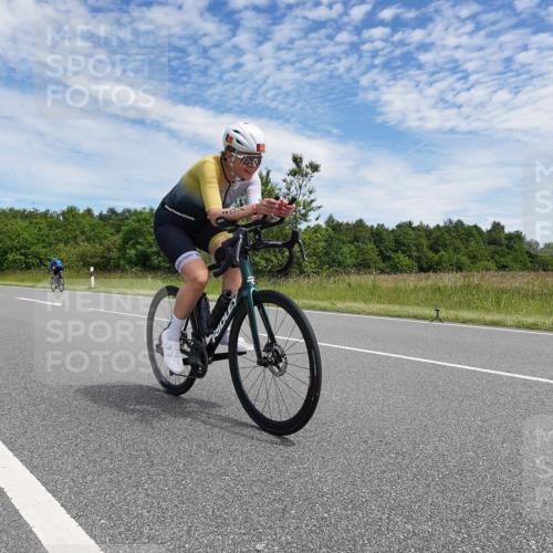 21.06.2026 - Viking Triathlon Michael Burmester http://msf.ph/oto/9874396 21.06.2026 12:49:40 Radfahren 155, 260, 268, 368 meine-sportfotos.de