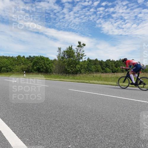 21.06.2026 - Viking Triathlon Michael Burmester http://msf.ph/oto/9874403 21.06.2026 12:49:42 Radfahren 155, 260, 268, 368 meine-sportfotos.de