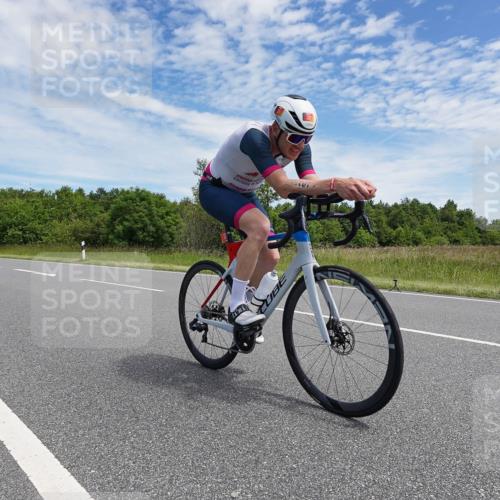 21.06.2026 - Viking Triathlon Michael Burmester http://msf.ph/oto/9874572 21.06.2026 12:52:31 Radfahren 63, 64, 75, 87, 89, 95, 118, 162, 198, 252, 411, 459, 460, 464, 490, 522, 552, 619 meine-sportfotos.de