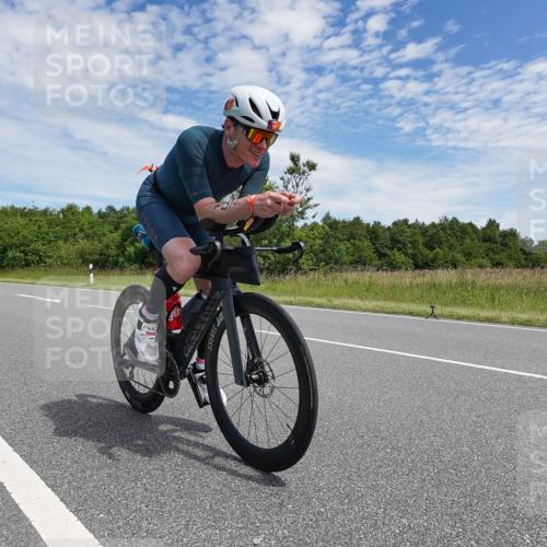 21.06.2026 - Viking Triathlon Michael Burmester http://msf.ph/oto/9874745 21.06.2026 12:54:09 Radfahren 107, 154, 220, 286, 296, 314, 376, 414, 560, 574 meine-sportfotos.de