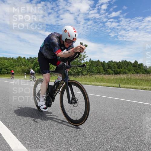 21.06.2026 - Viking Triathlon Michael Burmester http://msf.ph/oto/9874763 21.06.2026 12:54:12 Radfahren 107, 154, 220, 286, 296, 376, 414, 560, 574, 625 meine-sportfotos.de
