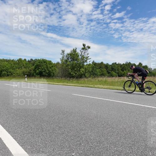 21.06.2026 - Viking Triathlon Michael Burmester http://msf.ph/oto/9874780 21.06.2026 12:54:18 Radfahren 154, 220, 296, 376, 414, 560, 574, 625 meine-sportfotos.de