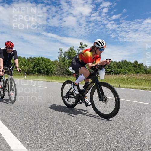 21.06.2026 - Viking Triathlon Michael Burmester http://msf.ph/oto/9874829 21.06.2026 12:55:03 Radfahren 45, 188, 241, 282, 327, 386, 495, 541, 578, 658 meine-sportfotos.de