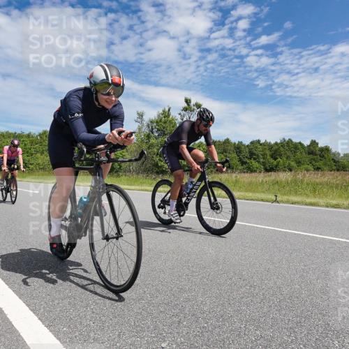 21.06.2026 - Viking Triathlon Michael Burmester http://msf.ph/oto/9874835 21.06.2026 12:55:06 Radfahren 45, 188, 241, 282, 327, 386, 495, 541, 578 meine-sportfotos.de