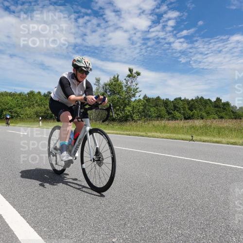 21.06.2026 - Viking Triathlon Michael Burmester http://msf.ph/oto/9874916 21.06.2026 12:56:09 Radfahren 56, 172, 206, 287 meine-sportfotos.de