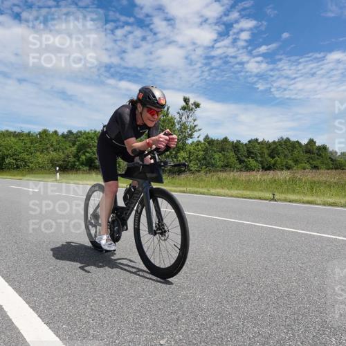 21.06.2026 - Viking Triathlon Michael Burmester http://msf.ph/oto/9874938 21.06.2026 12:56:31 Radfahren 33, 113, 137, 255, 357, 489 meine-sportfotos.de