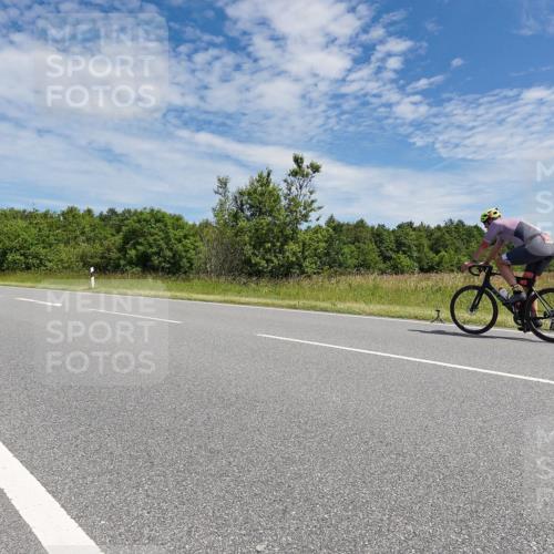 21.06.2026 - Viking Triathlon Michael Burmester http://msf.ph/oto/9874963 21.06.2026 12:57:02 Radfahren 106, 212, 335 meine-sportfotos.de