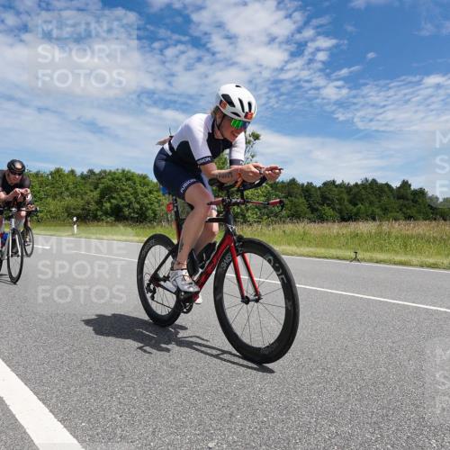 21.06.2026 - Viking Triathlon Michael Burmester http://msf.ph/oto/9874990 21.06.2026 12:57:36 Radfahren 77, 85, 88, 93, 141, 199, 274, 315, 393, 403, 492, 497 meine-sportfotos.de