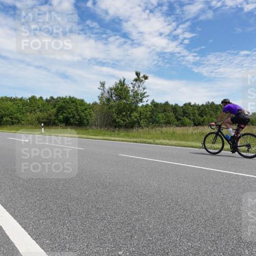 21.06.2026 - Viking Triathlon Michael Burmester http://msf.ph/oto/9875136 21.06.2026 12:59:48 Radfahren 337 meine-sportfotos.de