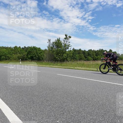 21.06.2026 - Viking Triathlon Michael Burmester http://msf.ph/oto/9875148 21.06.2026 13:00:10 Radfahren 185, 351, 378, 458 meine-sportfotos.de