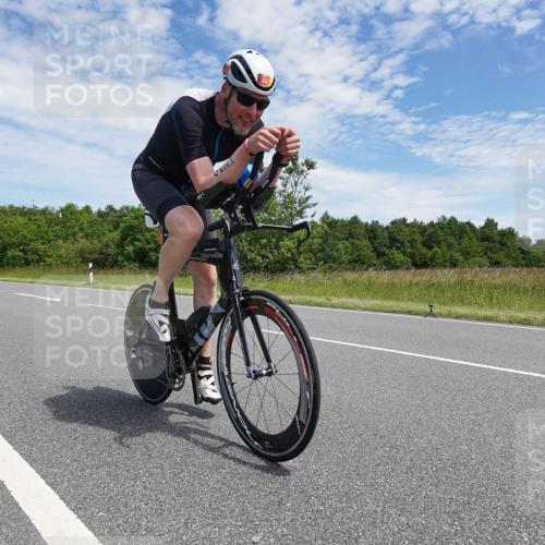 21.06.2026 - Viking Triathlon Michael Burmester http://msf.ph/oto/9875151 21.06.2026 13:00:24 Radfahren 363, 458, 539 meine-sportfotos.de
