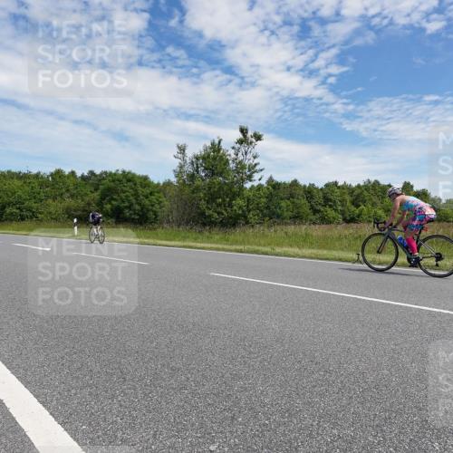 21.06.2026 - Viking Triathlon Michael Burmester http://msf.ph/oto/9875188 21.06.2026 13:00:47 Radfahren 377, 416, 511, 521, 529 meine-sportfotos.de