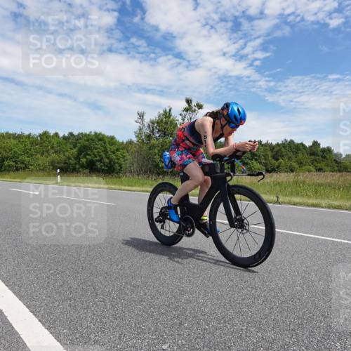 21.06.2026 - Viking Triathlon Michael Burmester http://msf.ph/oto/9875204 21.06.2026 13:00:58 Radfahren 138, 377, 416, 511, 515, 521, 529, 542, 664 meine-sportfotos.de