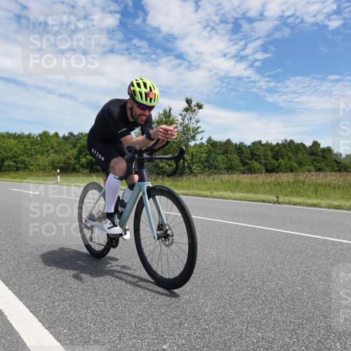 21.06.2026 - Viking Triathlon Michael Burmester http://msf.ph/oto/9875226 21.06.2026 13:01:08 Radfahren 138, 283, 515, 542, 664 meine-sportfotos.de