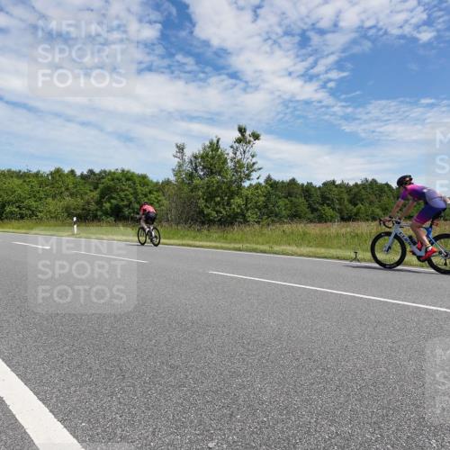 21.06.2026 - Viking Triathlon Michael Burmester http://msf.ph/oto/9875248 21.06.2026 13:01:37 Radfahren 174, 307, 512, 653 meine-sportfotos.de