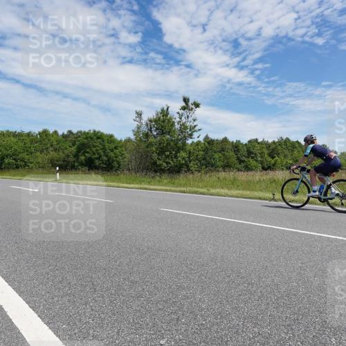 21.06.2026 - Viking Triathlon Michael Burmester http://msf.ph/oto/9875313 21.06.2026 13:03:20 Radfahren 117, 395 meine-sportfotos.de