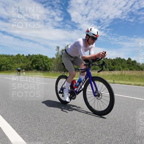 21.06.2026 - Viking Triathlon Michael Burmester http://msf.ph/oto/9875359 21.06.2026 13:04:31 Radfahren 624 meine-sportfotos.de