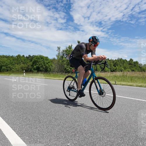 21.06.2026 - Viking Triathlon Michael Burmester http://msf.ph/oto/9875383 21.06.2026 13:05:08 Radfahren 92, 496, 631 meine-sportfotos.de