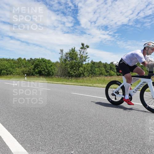 21.06.2026 - Viking Triathlon Michael Burmester http://msf.ph/oto/9875407 21.06.2026 13:06:15 Radfahren 231, 253, 264, 347, 421, 469, 509 meine-sportfotos.de