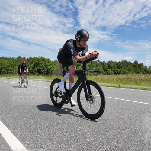 21.06.2026 - Viking Triathlon Michael Burmester http://msf.ph/oto/9875434 21.06.2026 13:06:49 Radfahren 222, 233, 374, 516, 523, 564, 636 meine-sportfotos.de